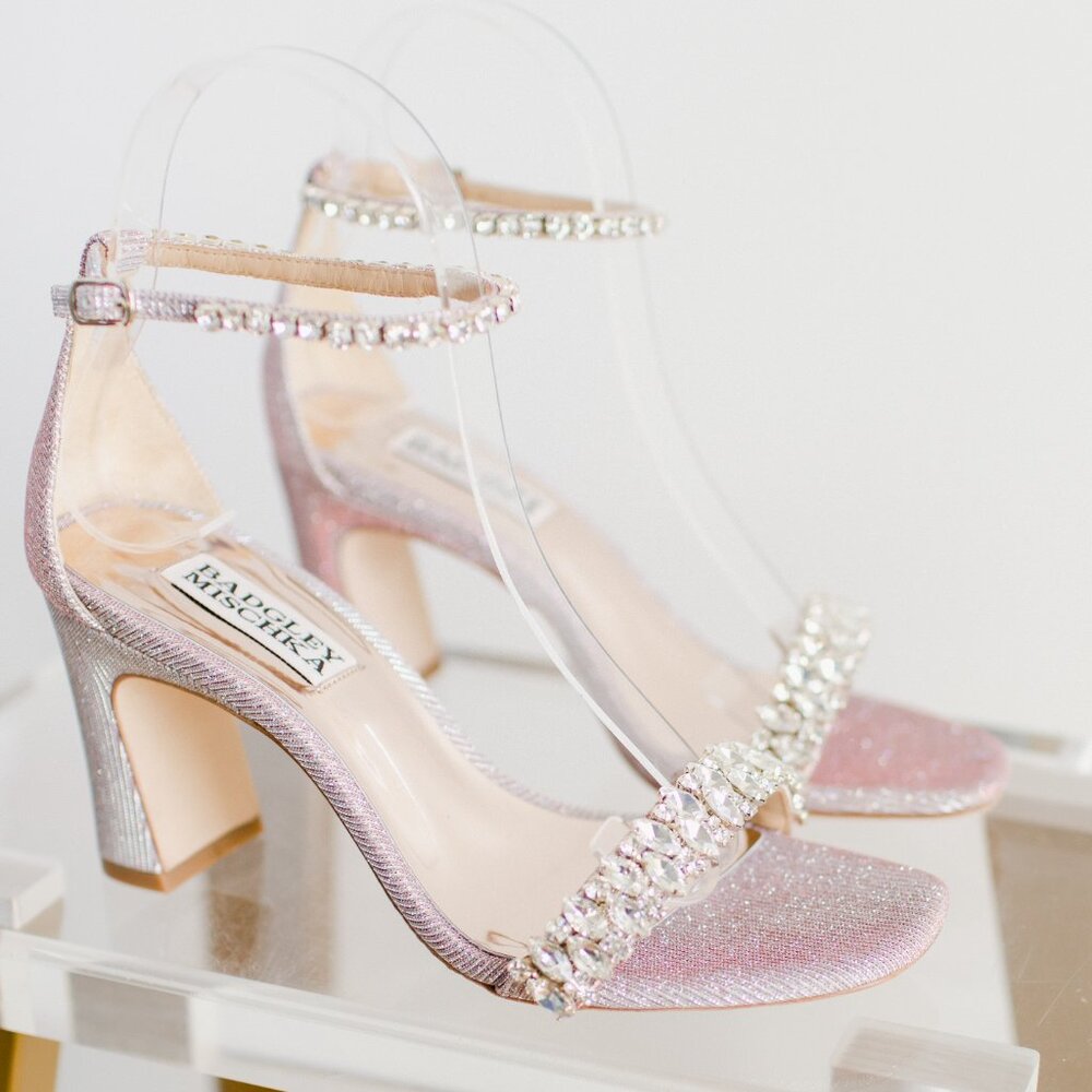 Badgley Mischka Harriet Rose Gold Block Heel Sandals 5.5 New in Box - Picture 10 of 15